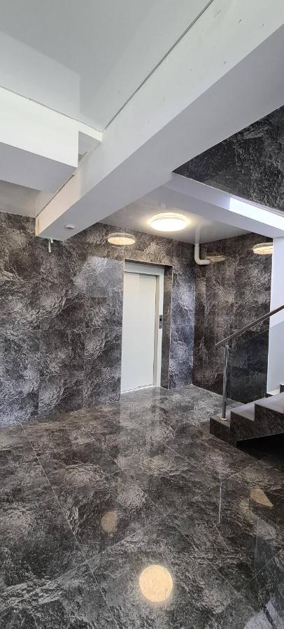 Marble Studio Bucharest Exterior photo